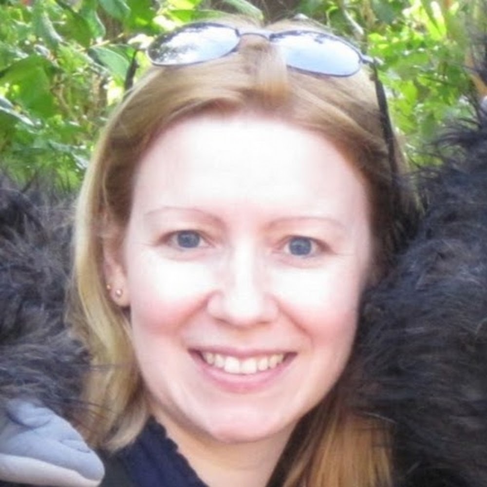 Meet your Posher, Hayley